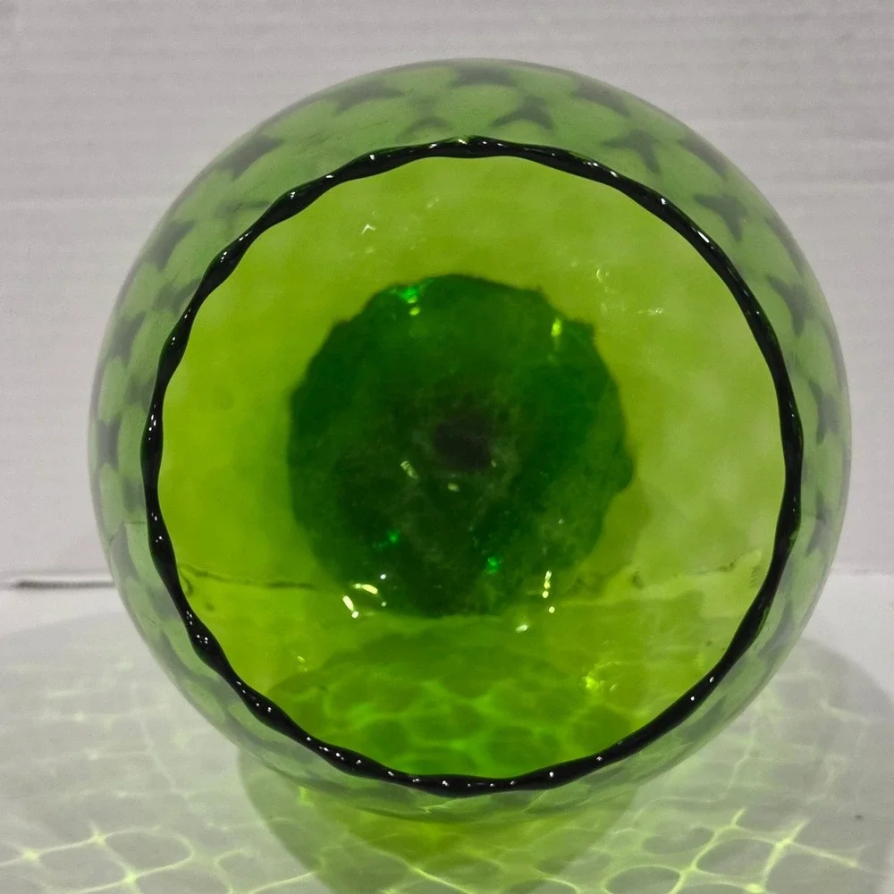 N/A vintage green